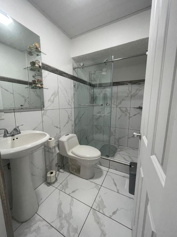 Alicia'S Place 10 Min From Airport Apartment Alajuela Екстериор снимка